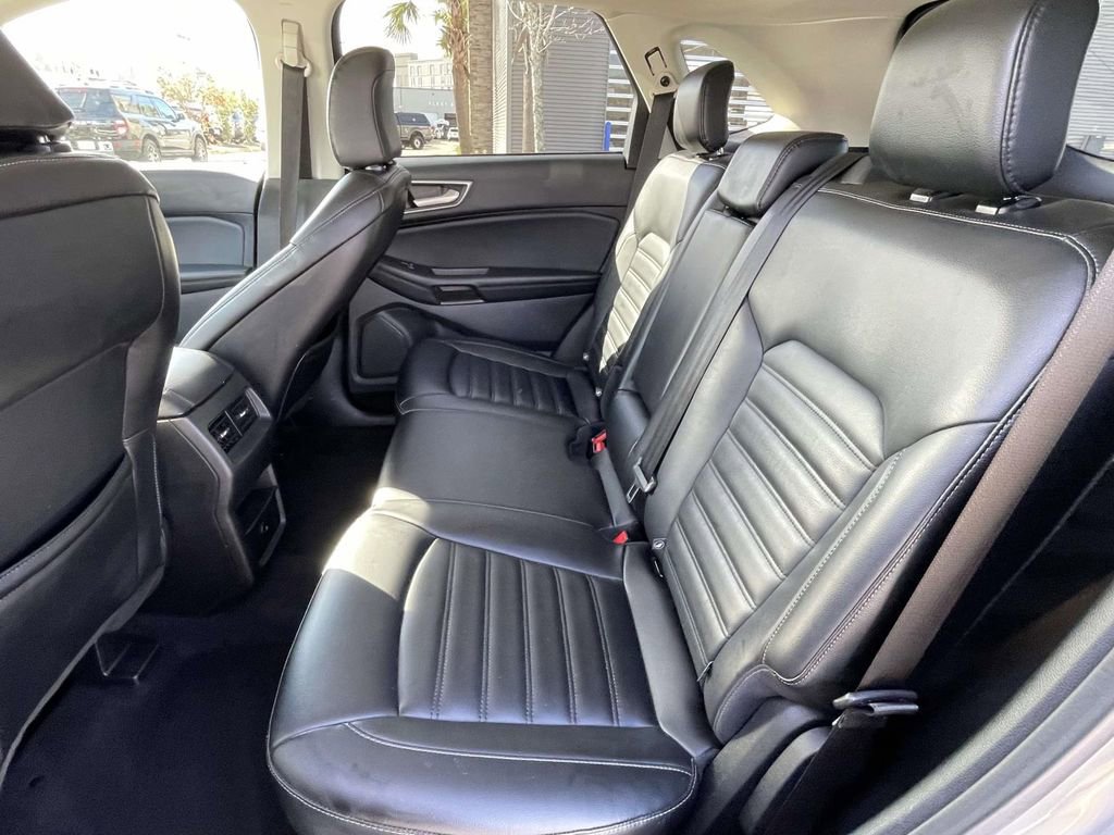 Certified 2023 Ford Edge SEL image 12