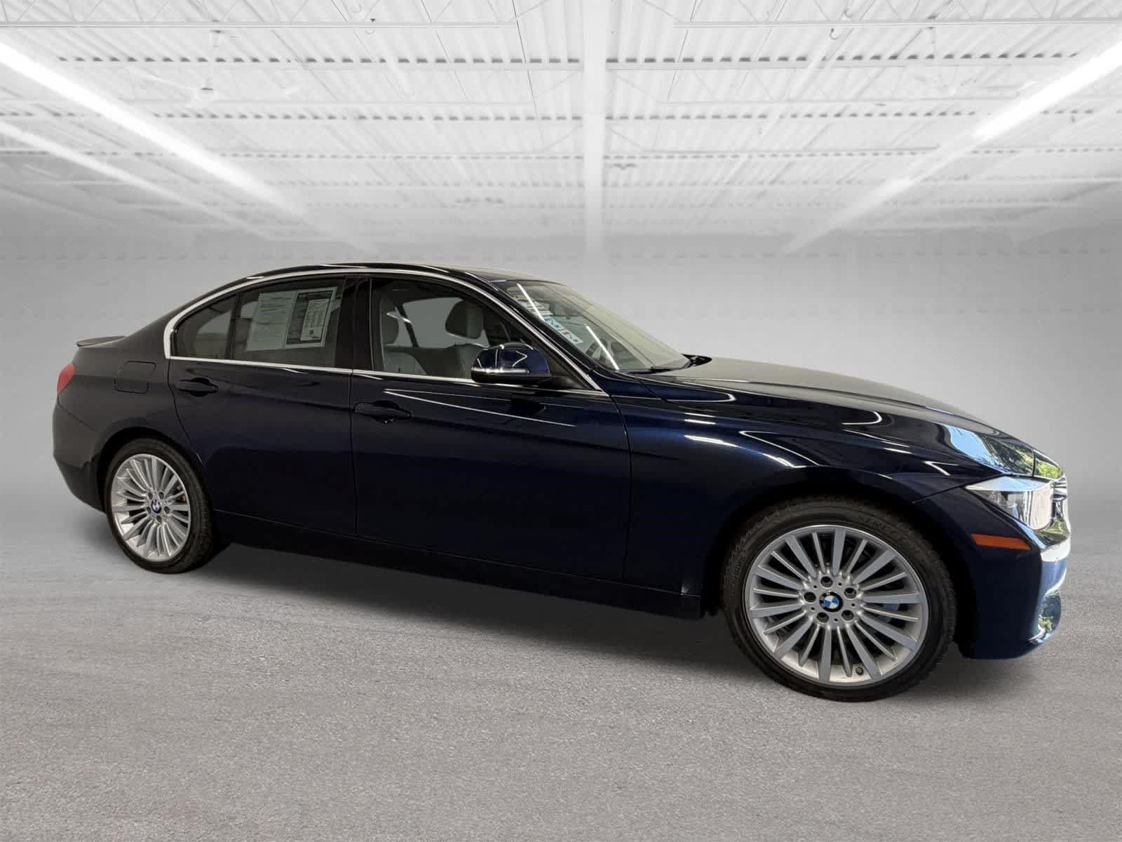 Used 2015 BMW 328i xDrive Sedan AWD/4WD image 7
