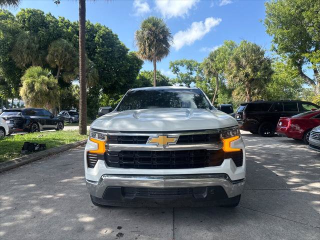 Used 2023 Chevrolet Silverado 1500 LT w/ All Star Edition Plus RWD image 3