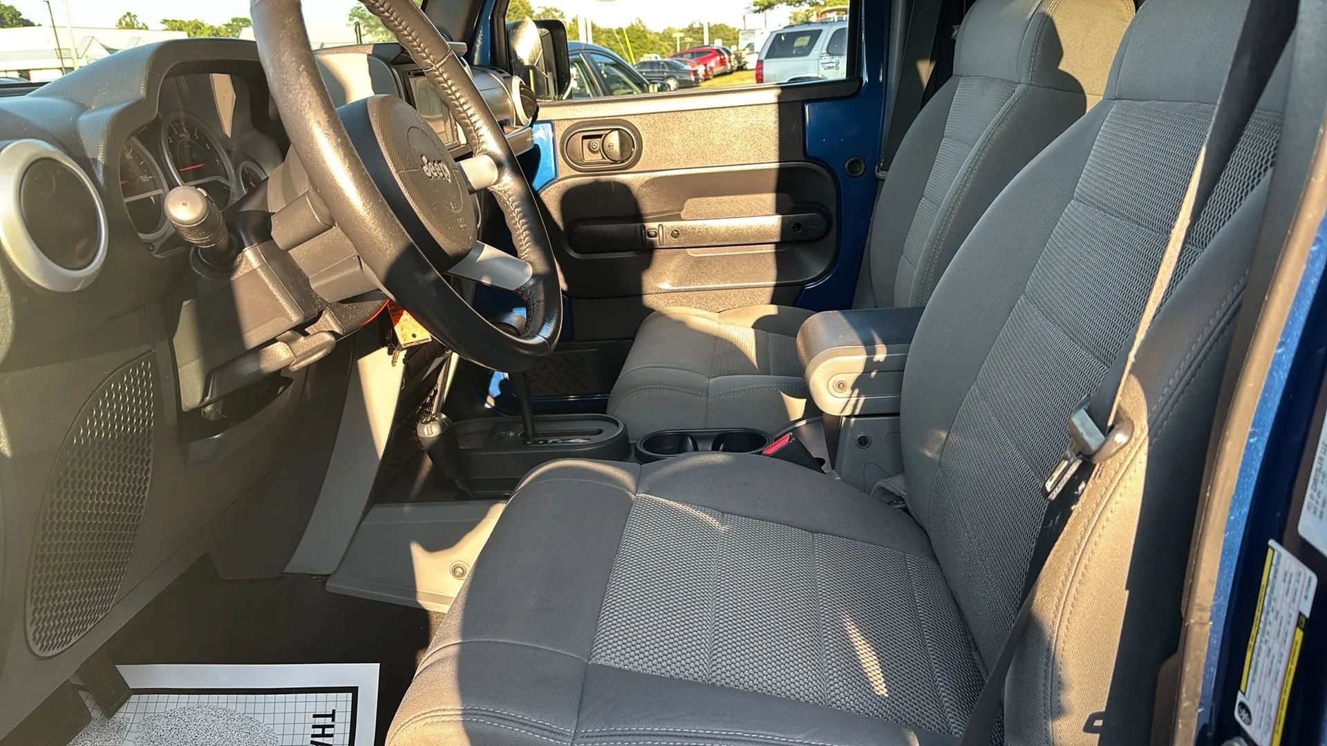 Used 2009 Jeep Wrangler Unlimited Sahara w/ Dual Top Group image 14