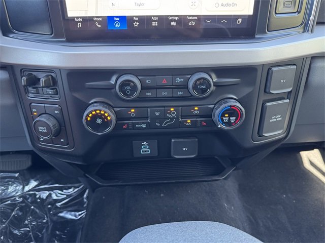 New 2026 Ford F250 XLT w/ XLT Premium Package image 22