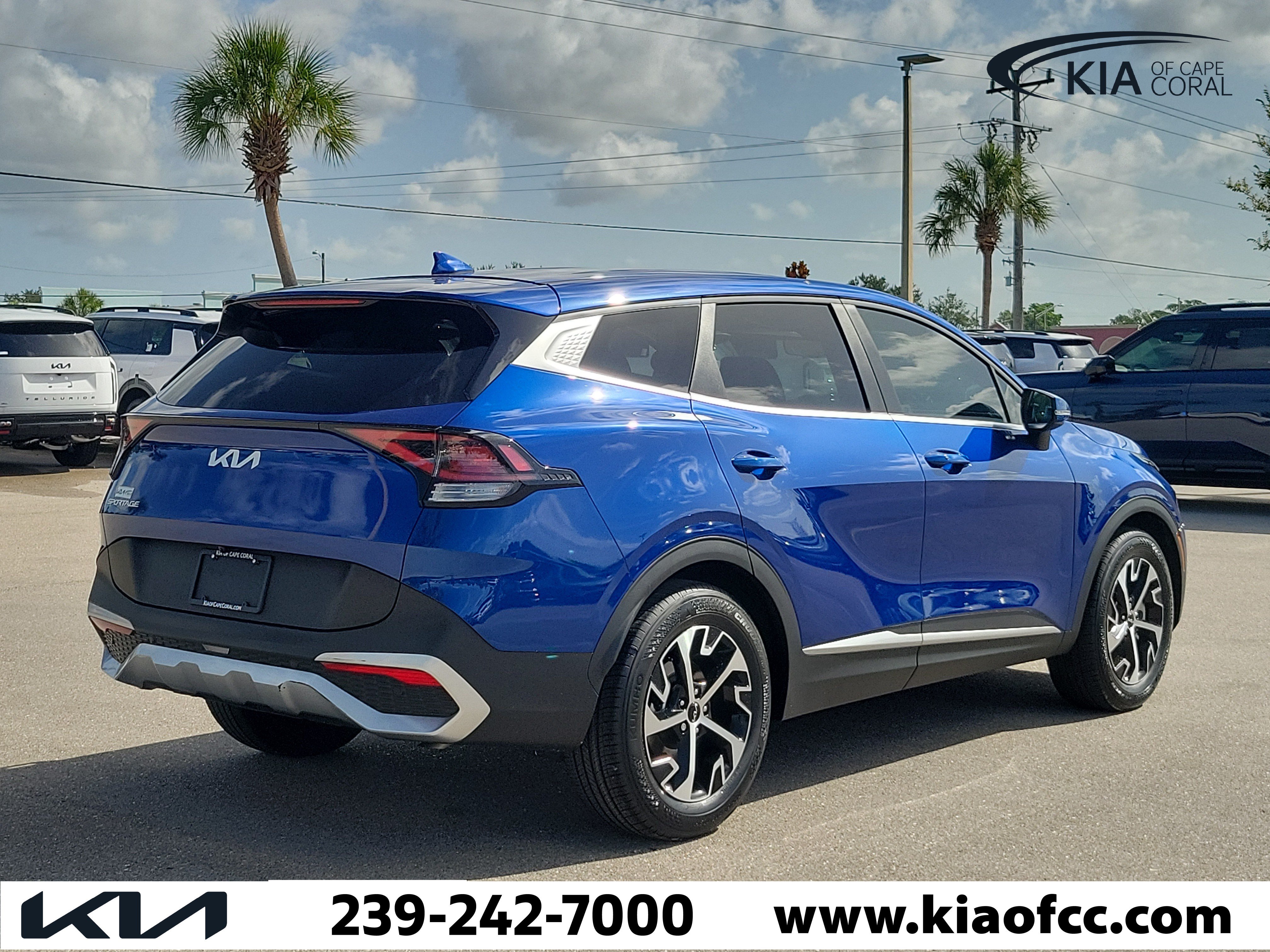 Certified 2024 Kia Sportage EX FWD image 6