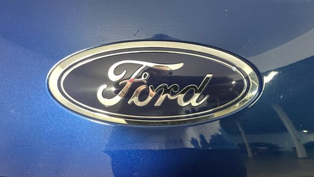 Used 2022 Ford Escape SE w/ Convenience Package FWD image 8