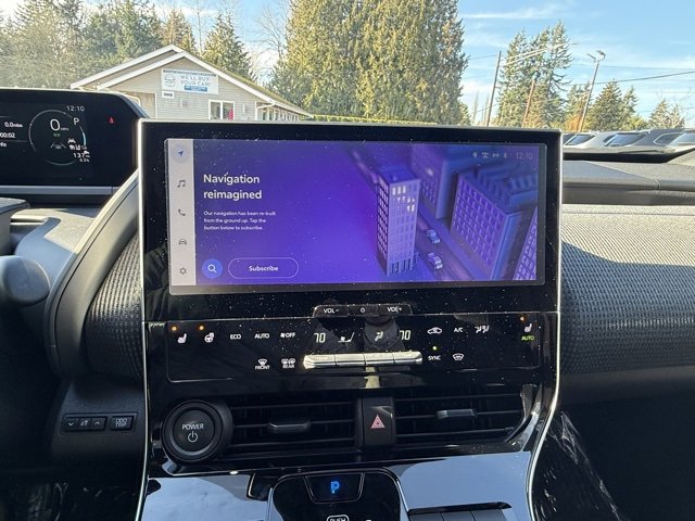 Used 2023 Toyota bZ4X FWD image 17