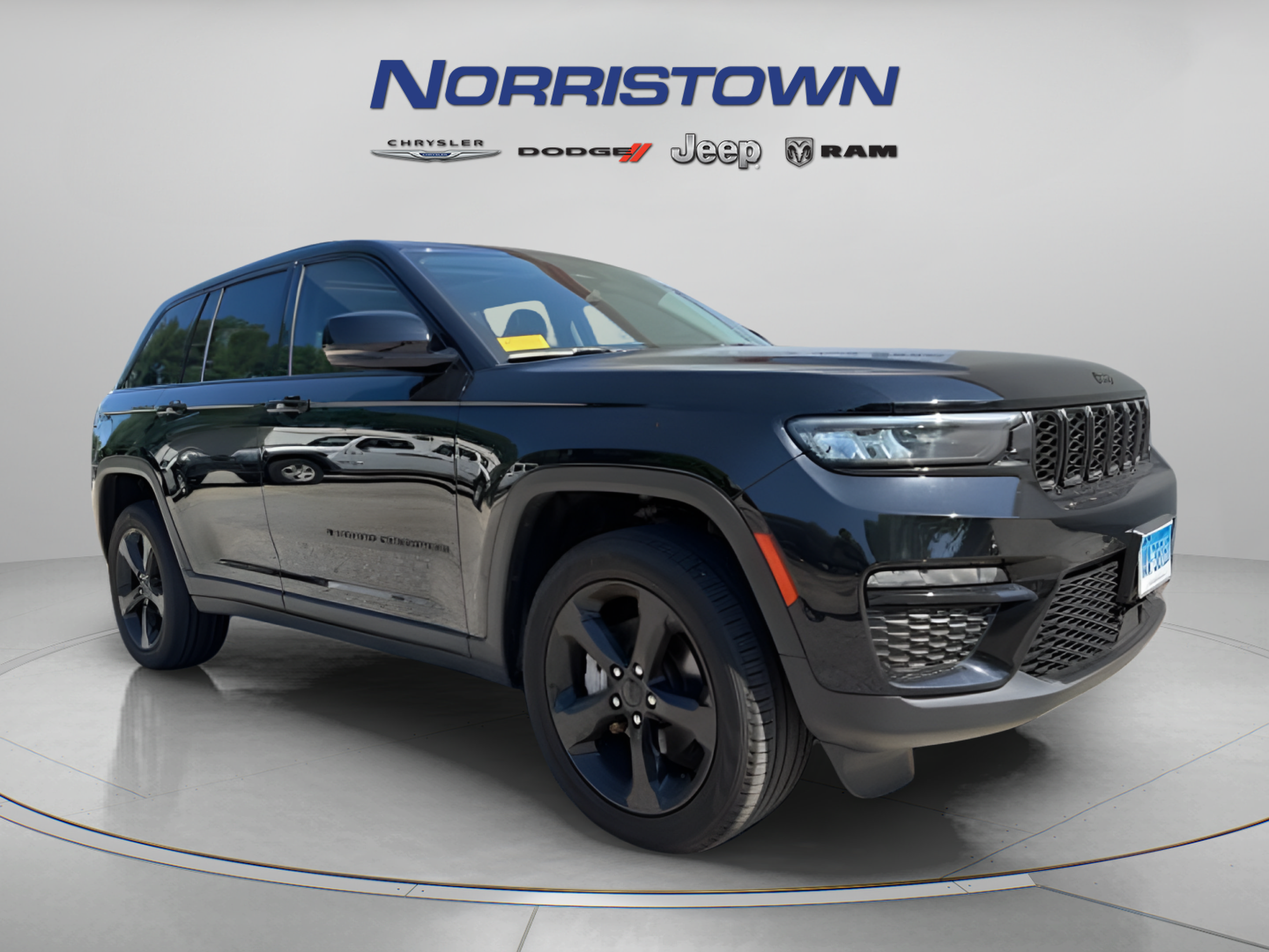 Certified 2023 Jeep Grand Cherokee Limited w/ Black Appearance Package