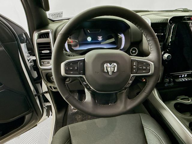 New 2026 RAM 1500 Big Horn AWD/4WD image 11