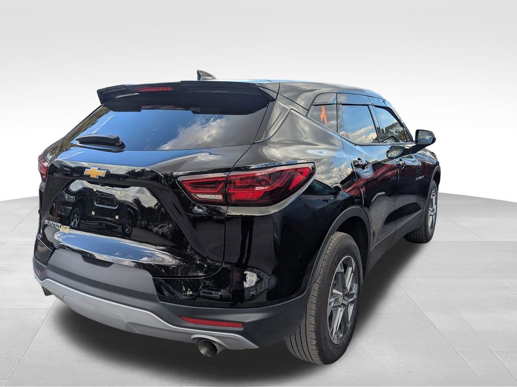 Certified 2023 Chevrolet Blazer LT image 2
