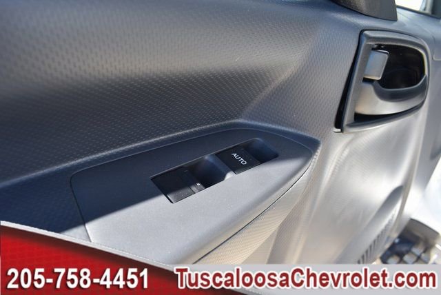 New 2025 Chevrolet Low Cab Forward image 12