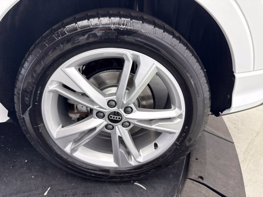 Certified 2024 Audi Q3 2.0T Premium Plus AWD/4WD image 15