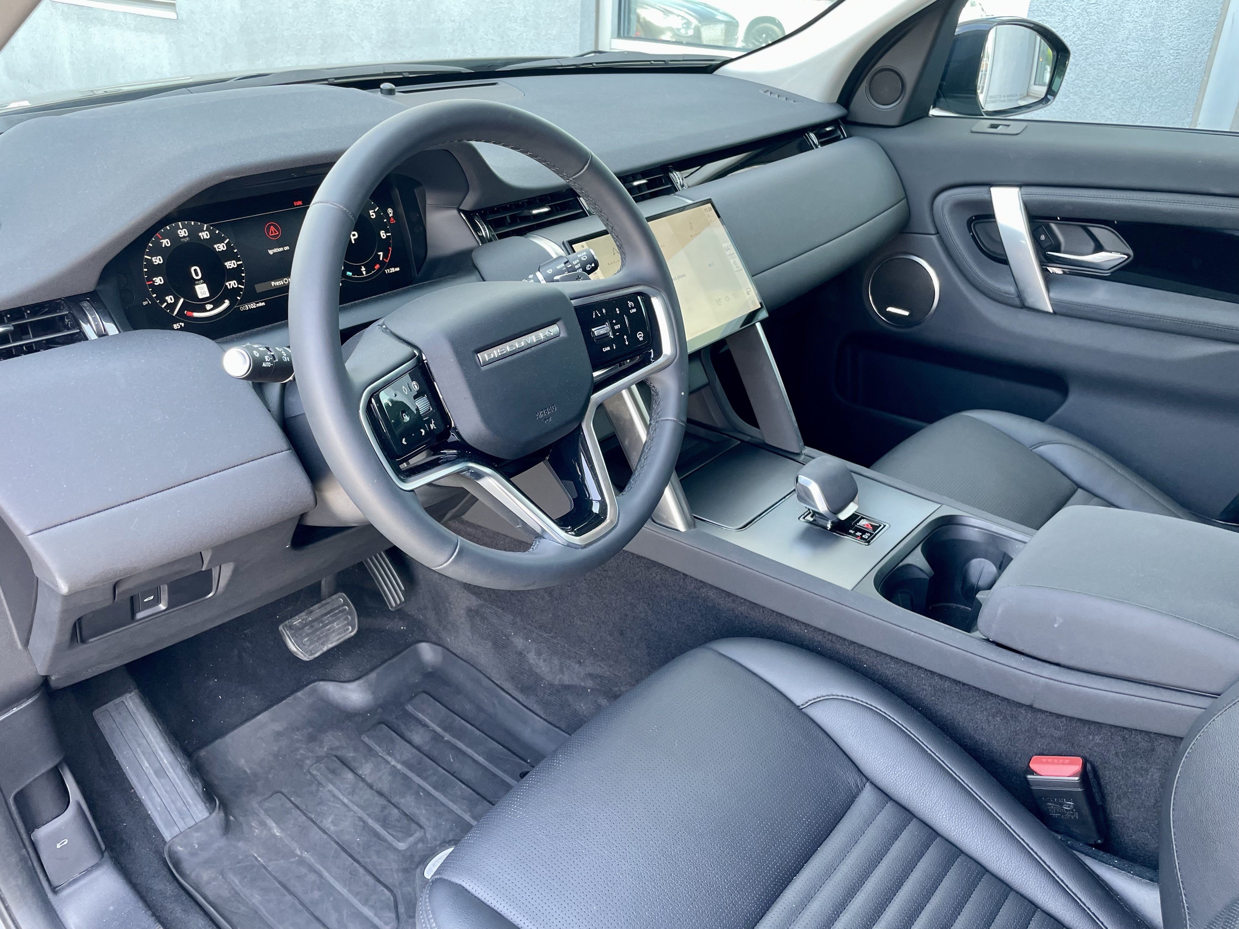 Certified 2025 Land Rover Discovery Sport S AWD/4WD image 13
