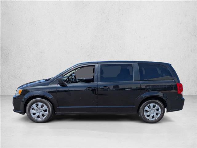 Used 2018 Dodge Grand Caravan SE w/ UConnect Hands-Free Group image 8