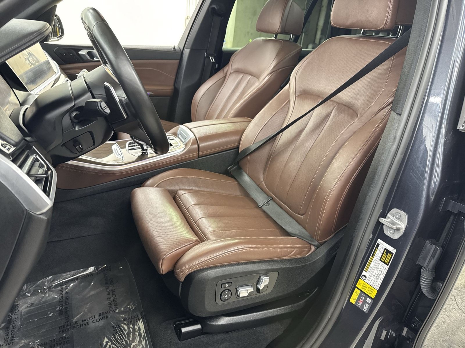 Used 2022 BMW X5 xDrive45e w/ M Sport Package AWD/4WD image 25