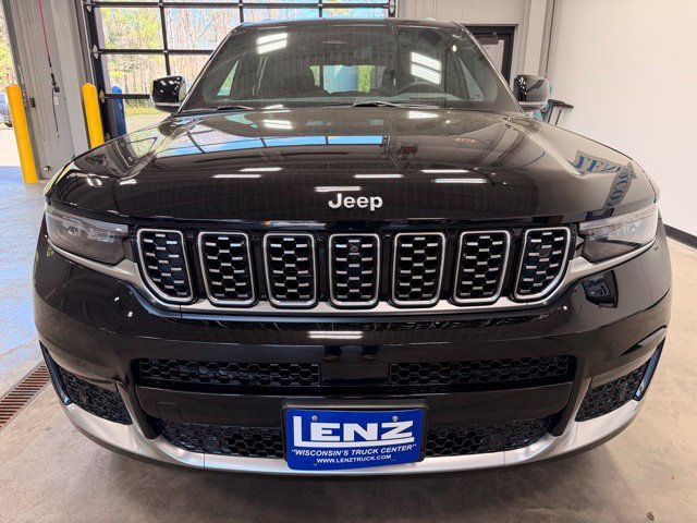 Used 2021 Jeep Grand Cherokee L Summit AWD/4WD image 3