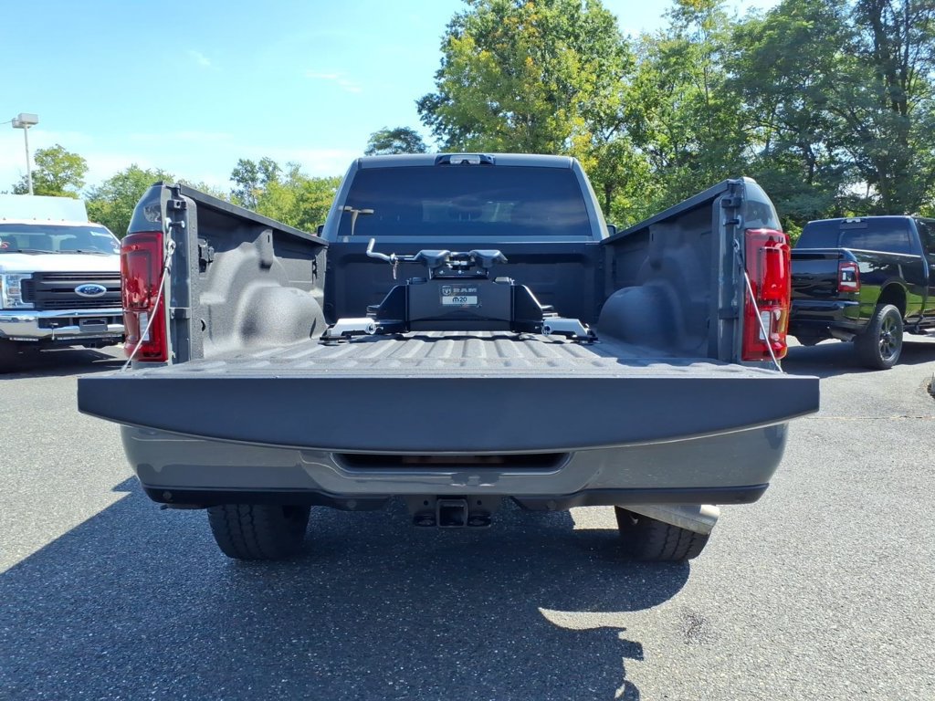 Certified 2026 RAM 3500 Big Horn AWD/4WD image 16