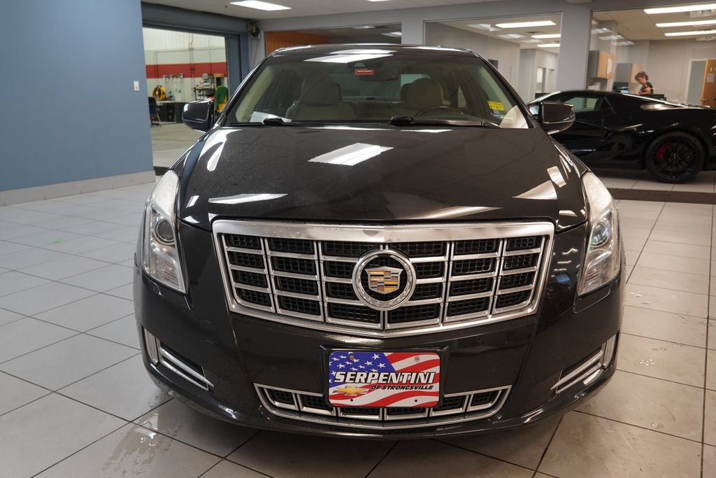 Used 2013 Cadillac XTS Premium AWD/4WD image 16