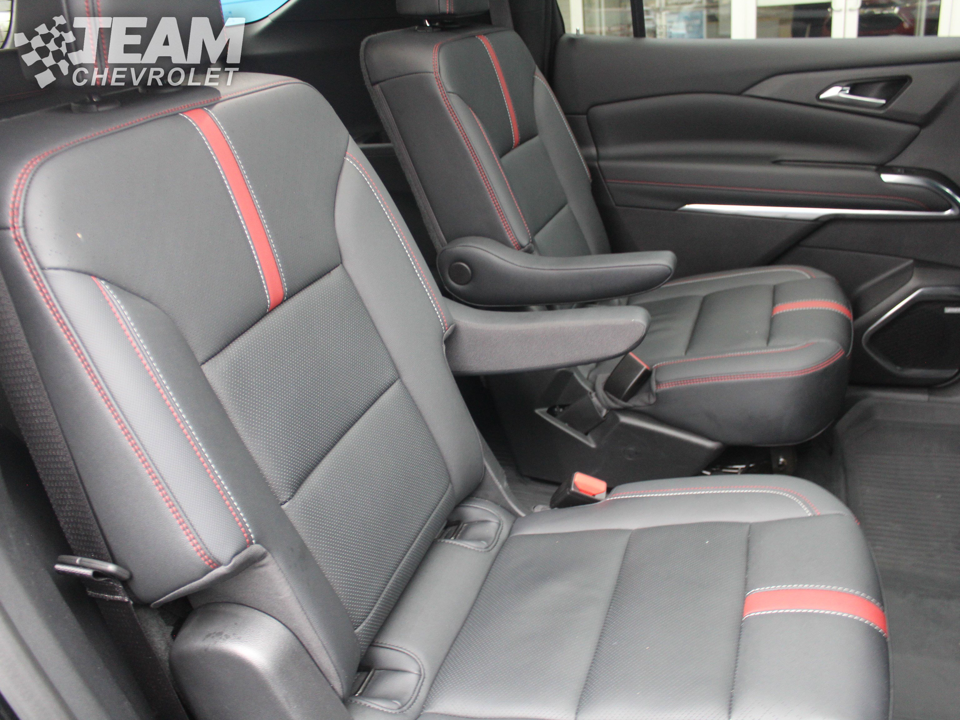 Certified 2024 Chevrolet Traverse RS w/ LPO, Floor Liner Package image 24