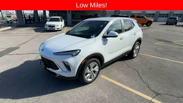 Used 2024 Buick Encore GX Preferred w/ Comfort Package image 4