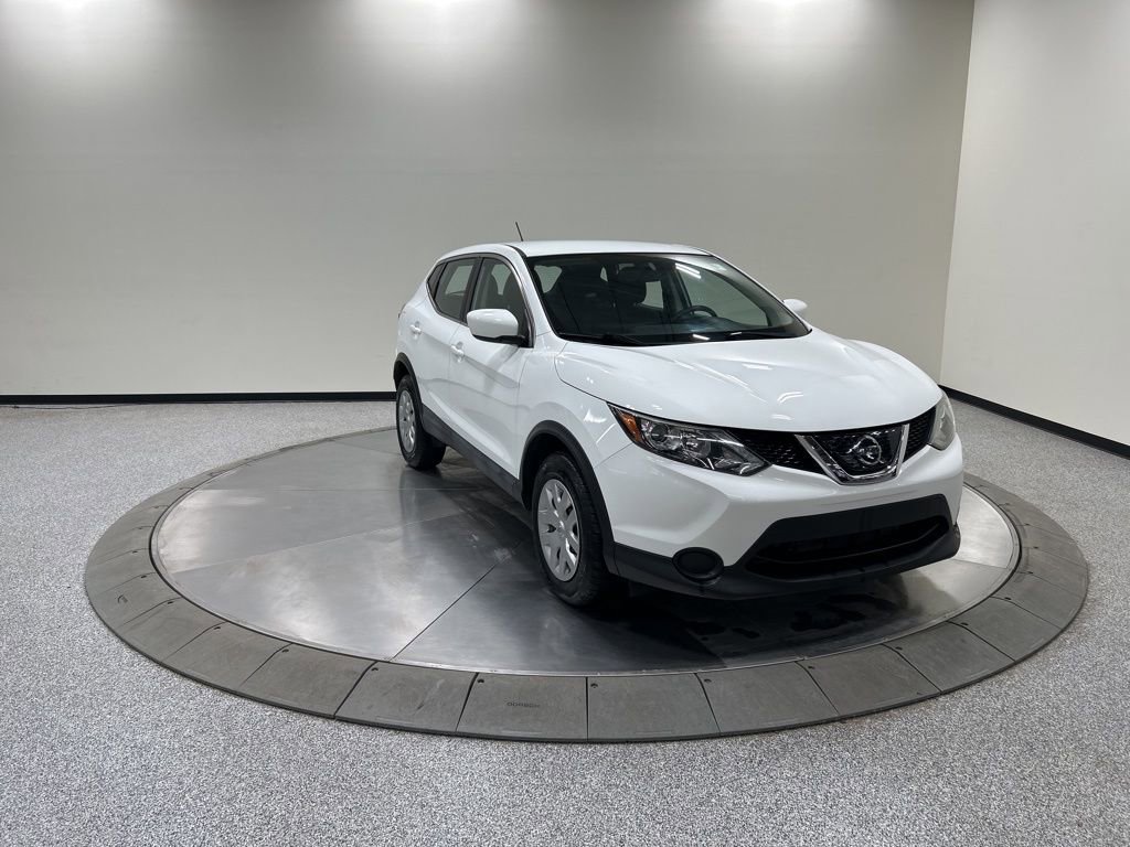 Used 2019 Nissan Rogue Sport S image 4