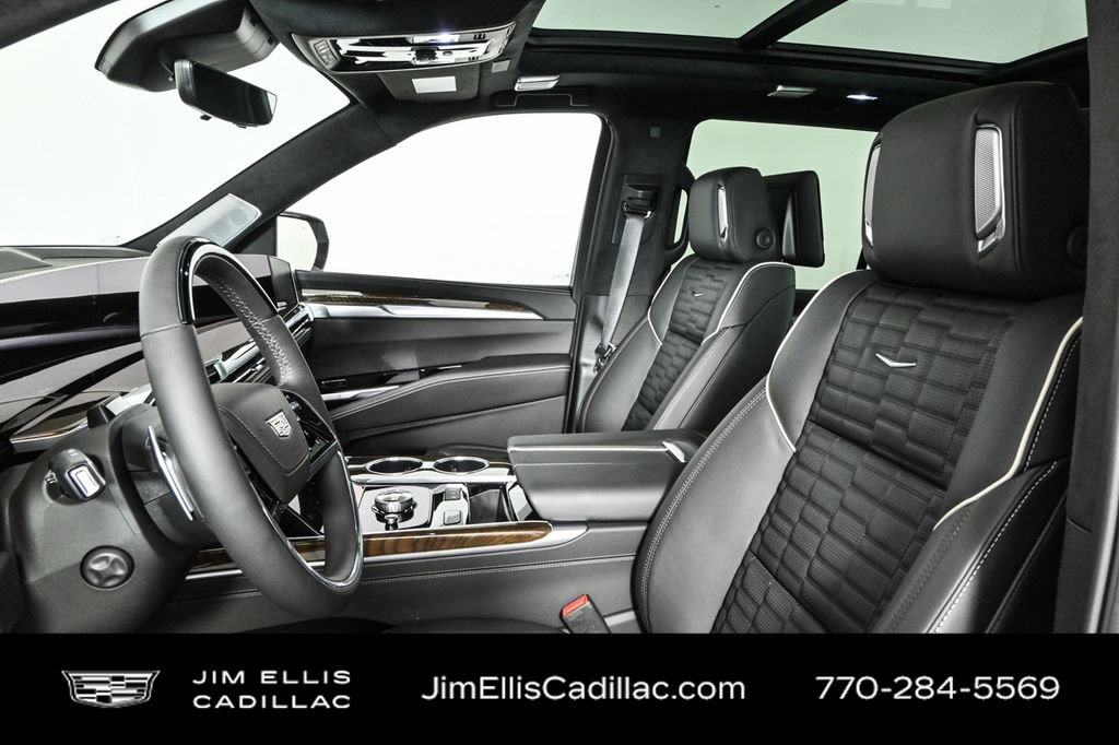 Certified 2025 Cadillac Escalade Sport Platinum w/ LPO, Floor Liner Package image 3