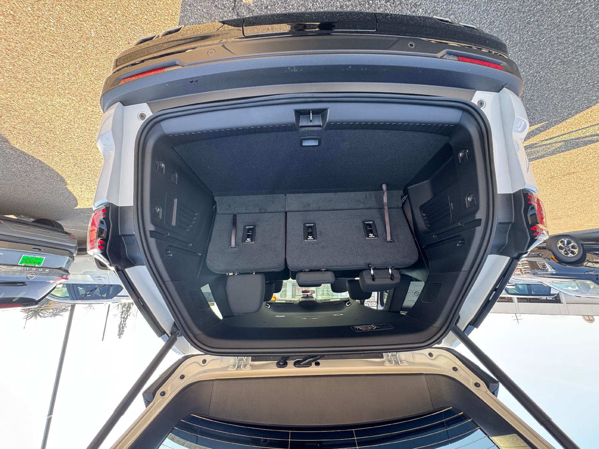 New 2025 GMC Acadia Elevation w/ Black Edition image 11