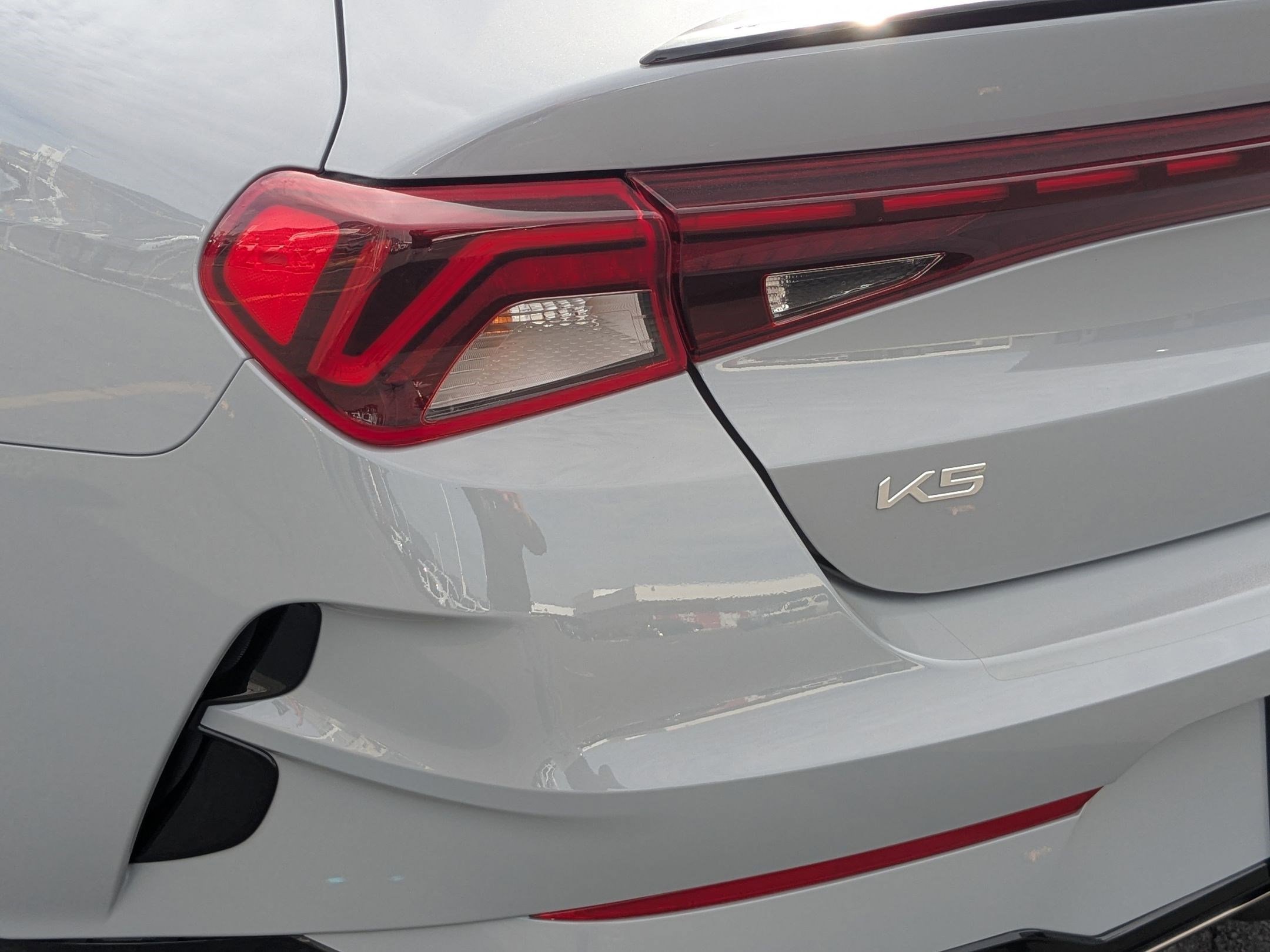 Used 2023 Kia K5 GT image 11