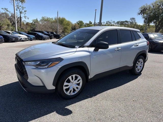 Used 2023 Toyota Corolla Cross L image 5