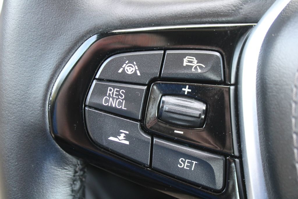 Used 2019 BMW 530i image 29