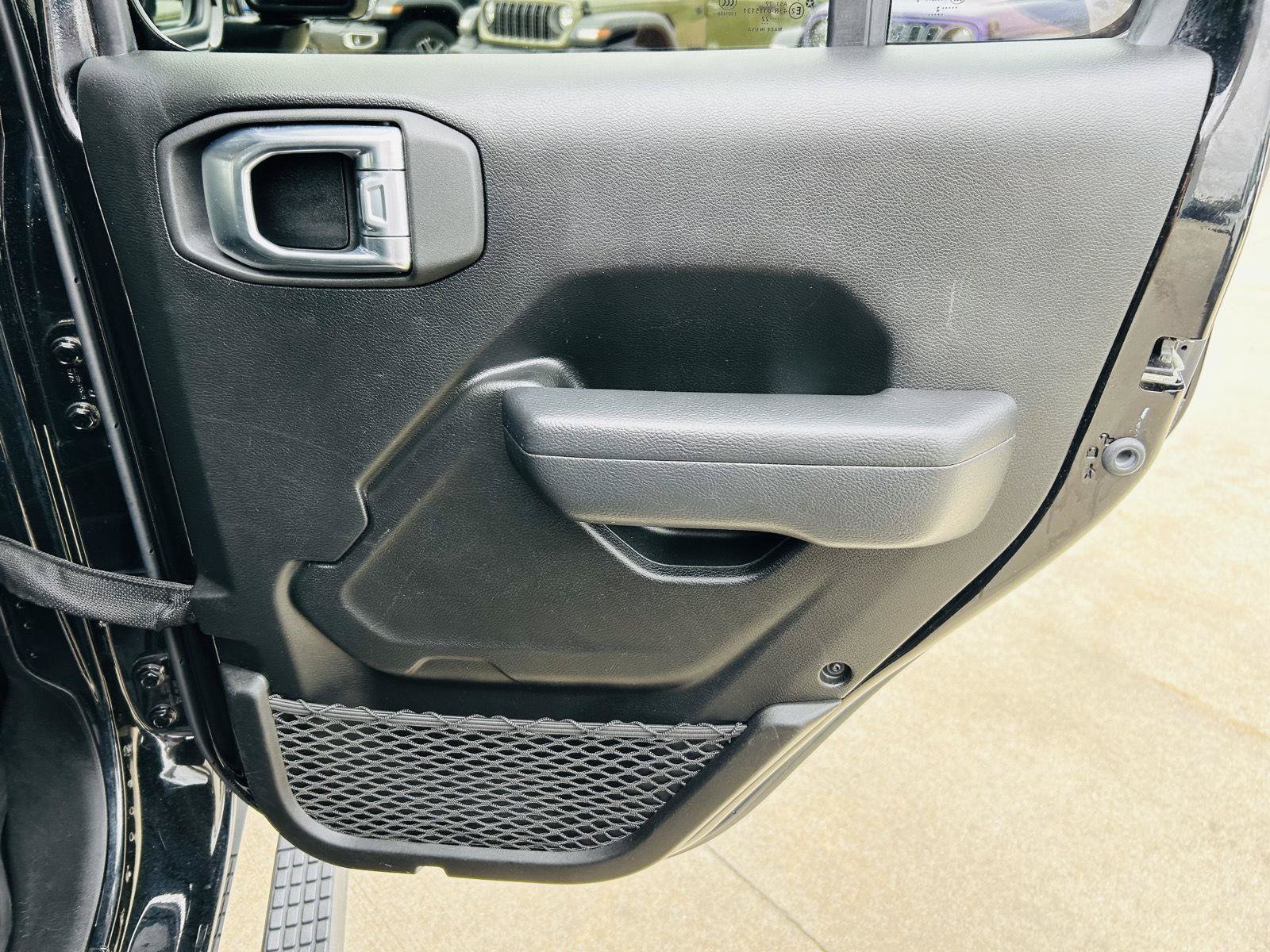 Used 2022 Jeep Wrangler Unlimited Sport AWD/4WD image 24