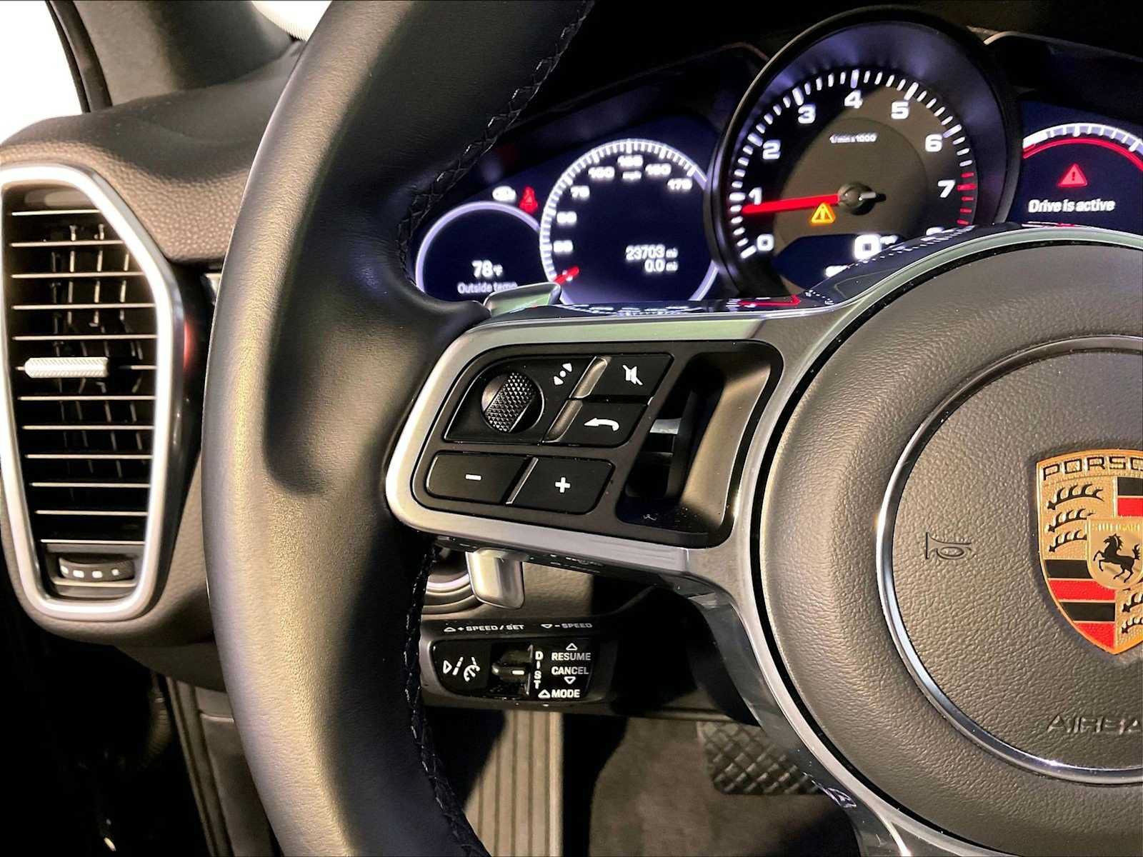 Certified 2023 Porsche Cayenne AWD/4WD image 27