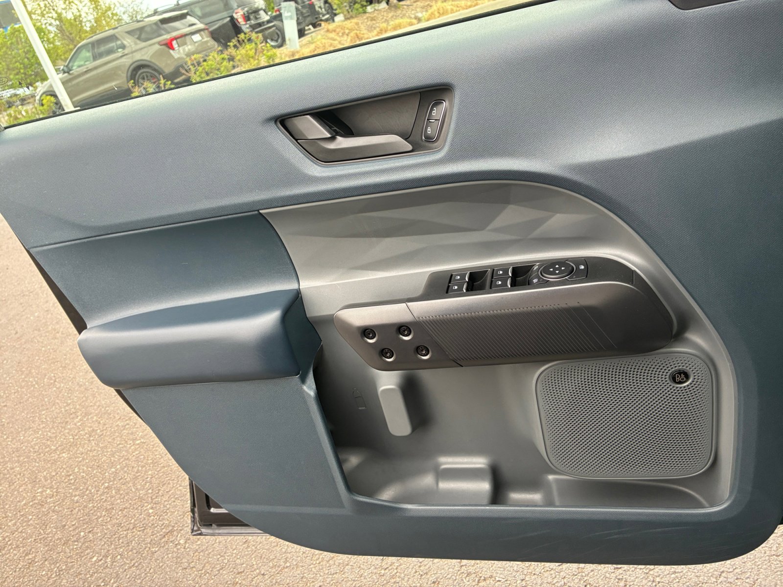 Certified 2024 Ford Maverick Tremor w/ Tremor Off-Road Package image 13