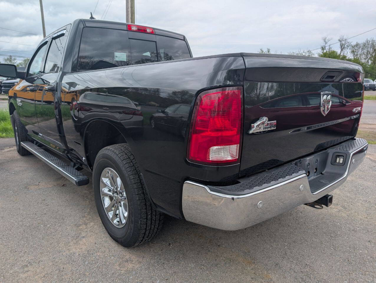 Used 2016 RAM 1500 Big Horn image 3