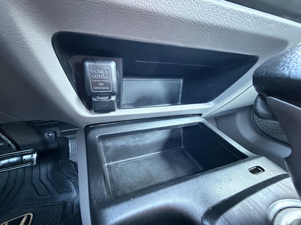 Used 2011 Honda Civic DX-VP image 26