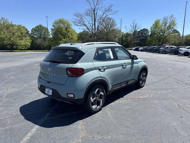 New 2026 Hyundai Venue SEL FWD image 7