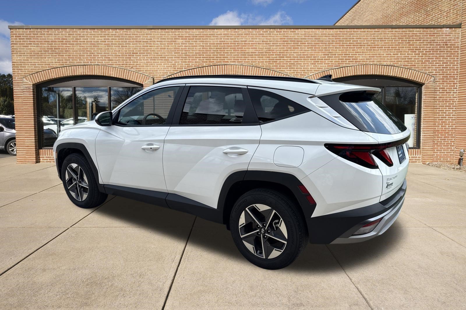 Certified 2026 Hyundai Tucson SEL Plus AWD/4WD image 6