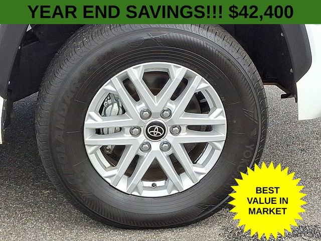 Used 2024 Toyota Tundra SR5 image 9