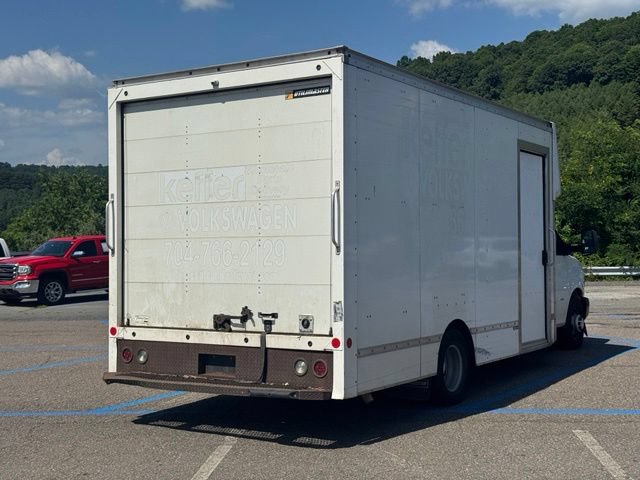 Used 2021 Chevrolet Express 3500 w/ Power Convenience Package RWD image 7