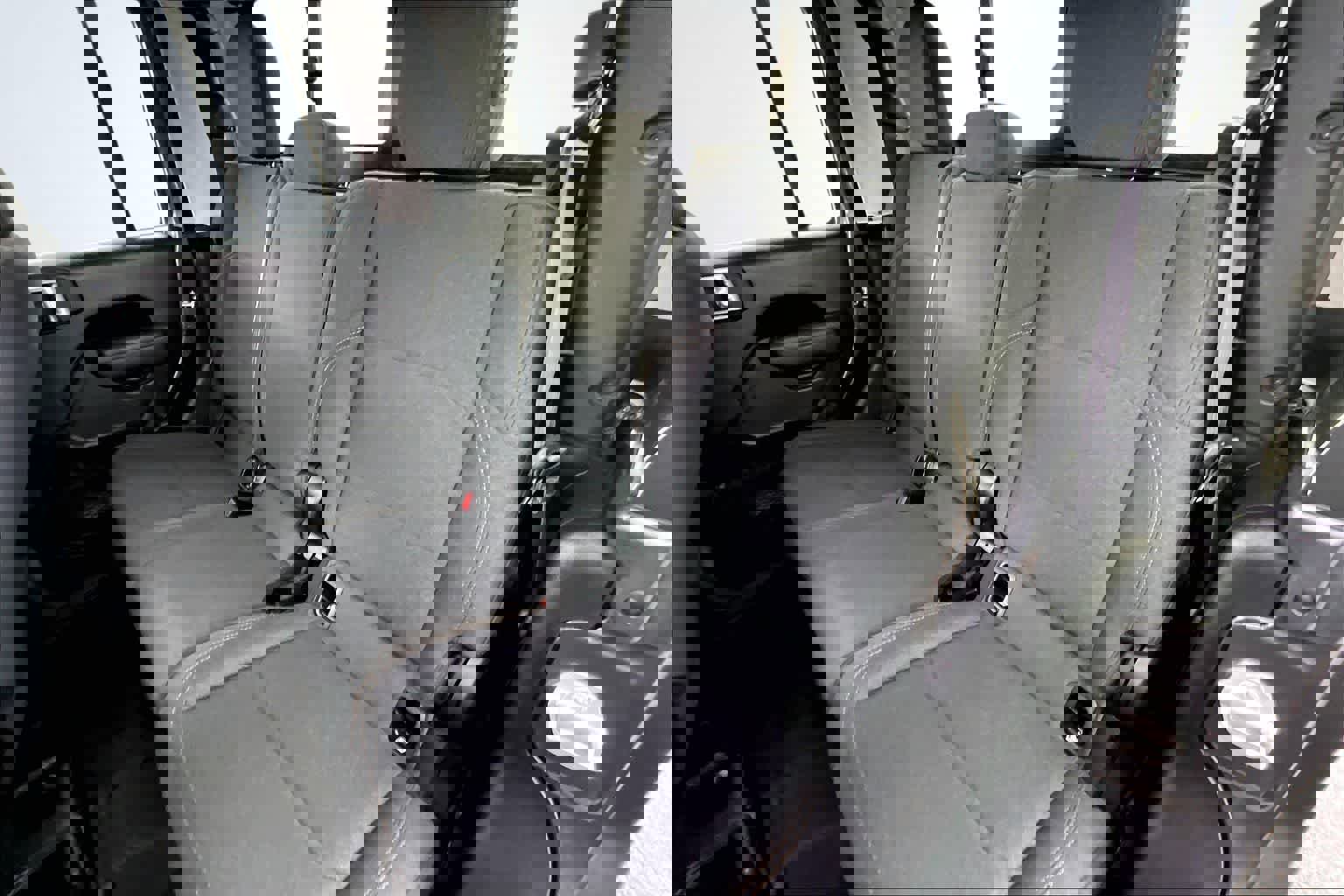 Used 2024 Jeep Gladiator Sport image 13