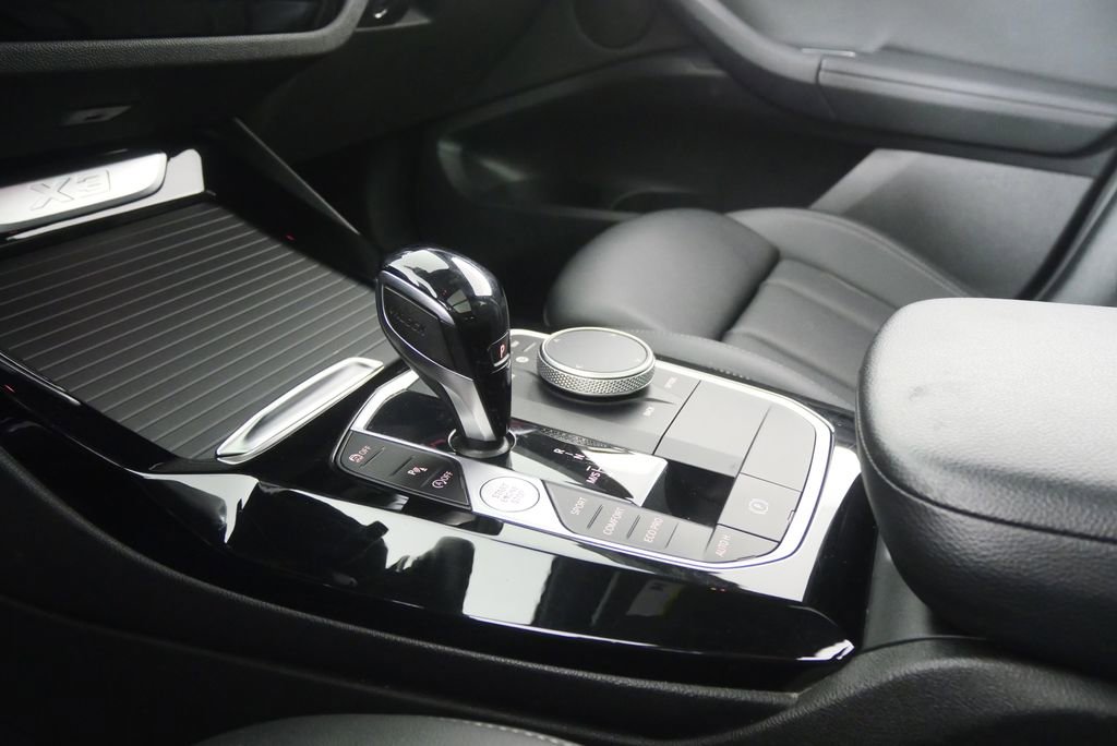 Used 2024 BMW X3 sDrive30i RWD image 22