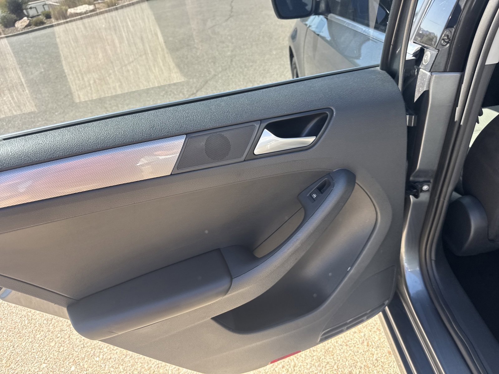 Used 2017 Volkswagen Jetta S image 20
