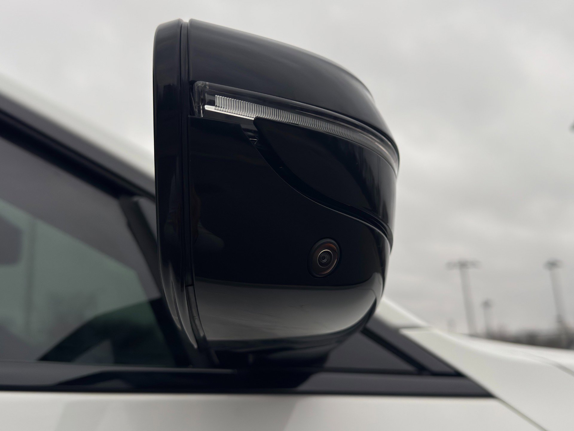 Used 2025 BMW 440i xDrive Convertible w/ Premium Package image 21