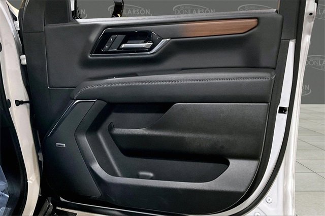 Certified 2025 GMC Yukon Denali image 12