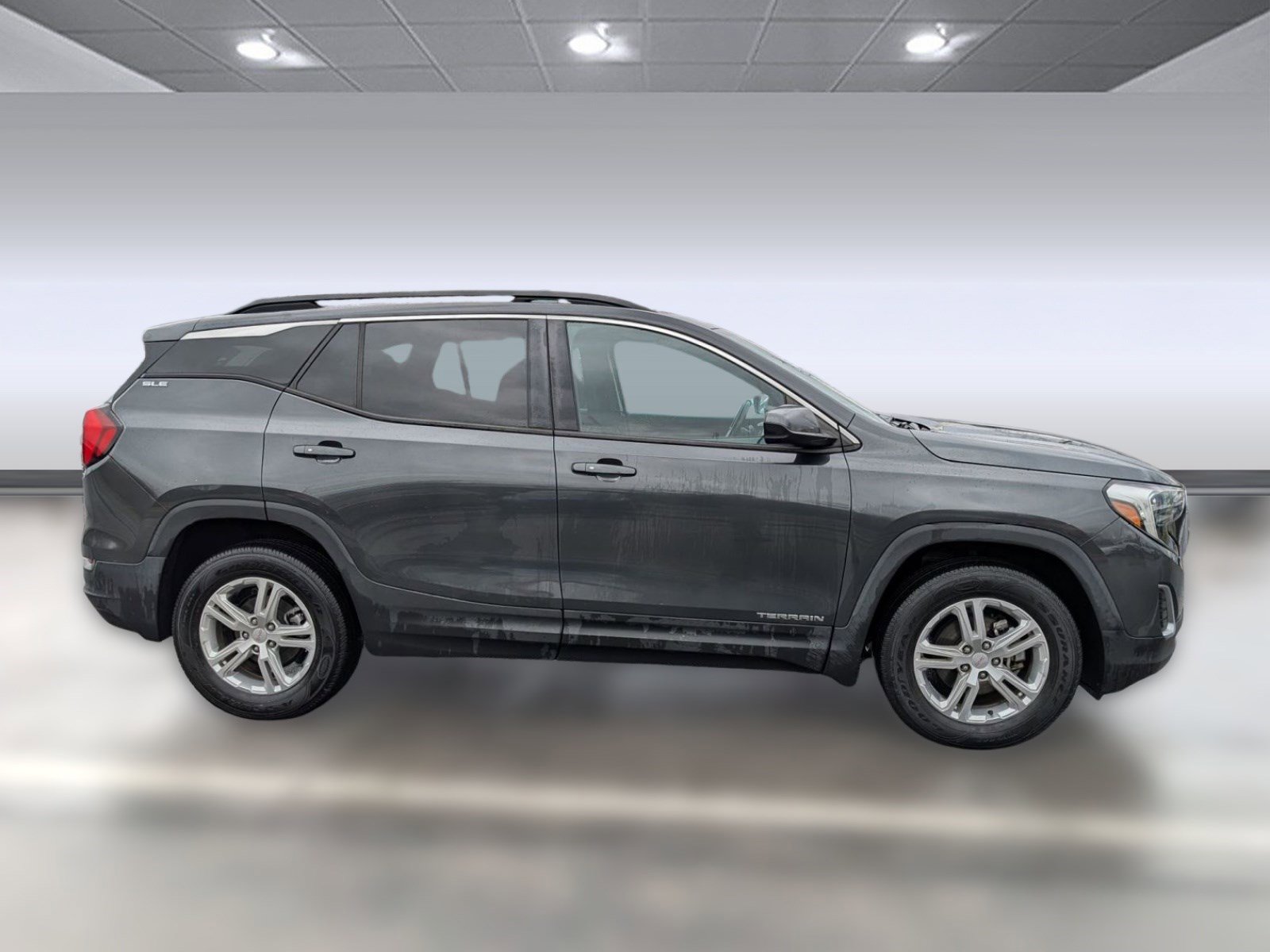 Used 2018 GMC Terrain SLE w/ Driver Convenience Package image 8