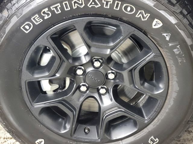 Used 2022 Jeep Cherokee Latitude AWD/4WD image 10