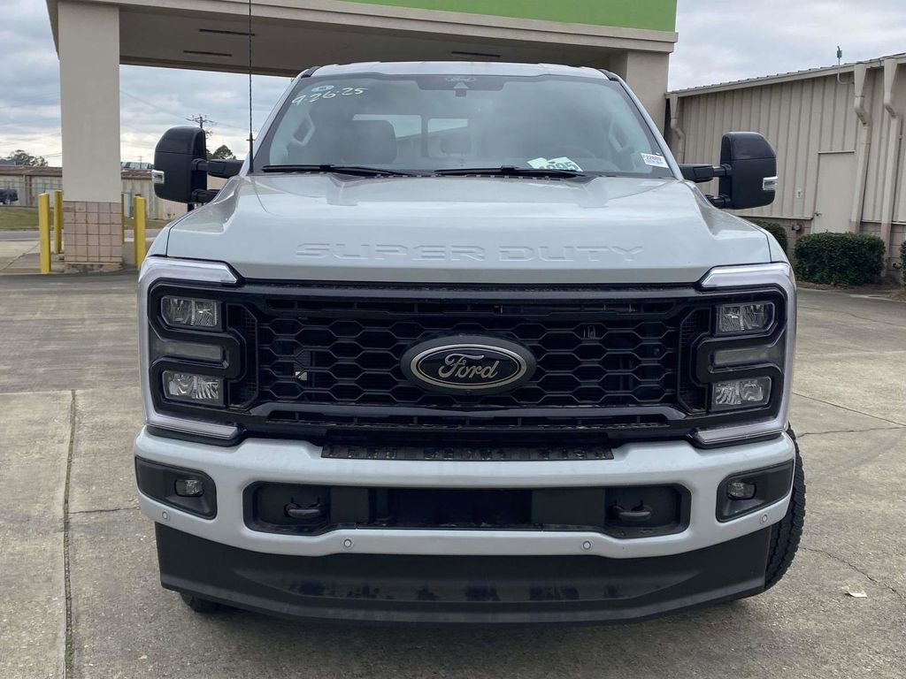 New 2026 Ford F350 Lariat w/ Black Appearance Package image 8