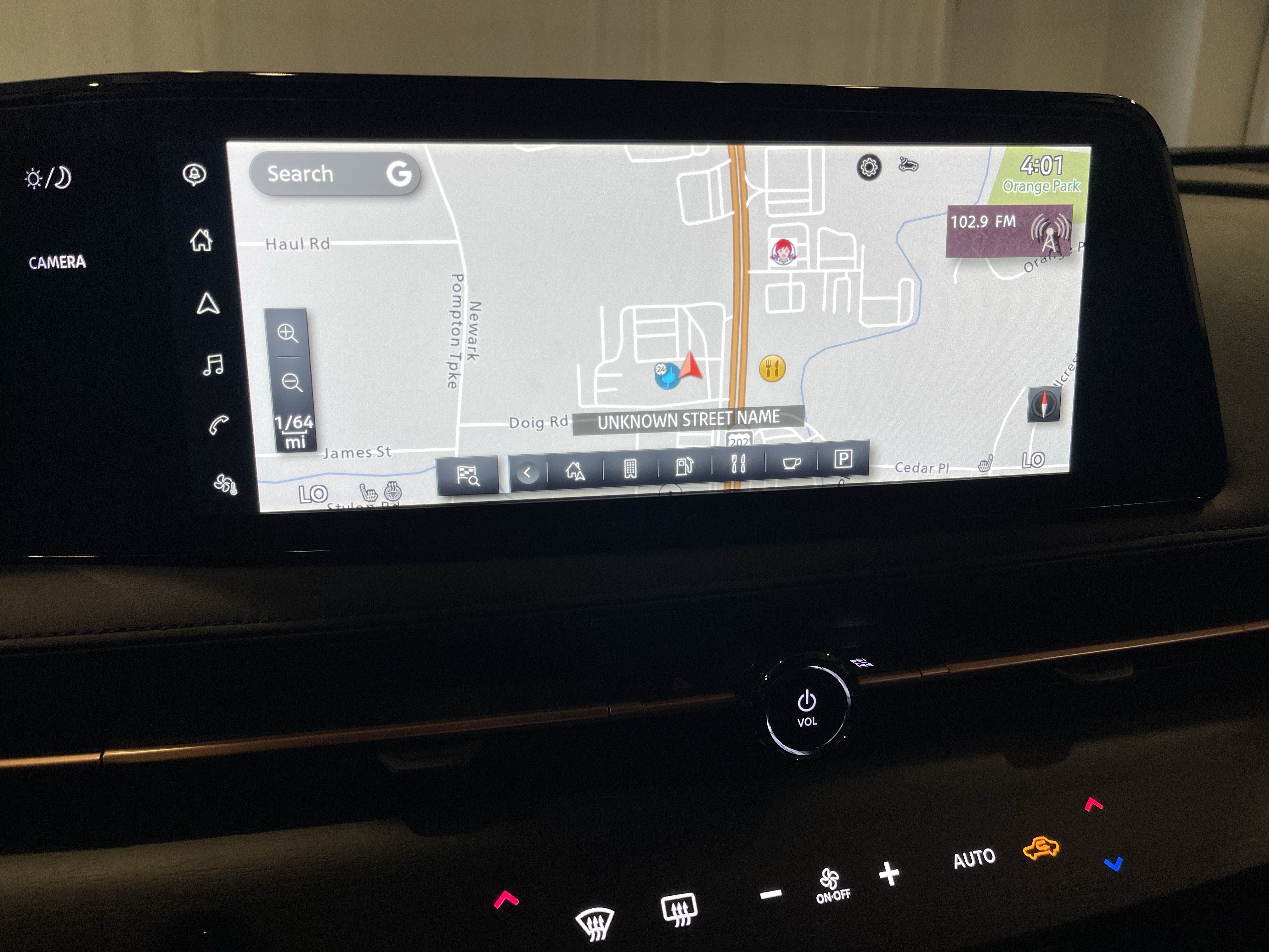 Used 2024 Nissan Ariya AWD image 22