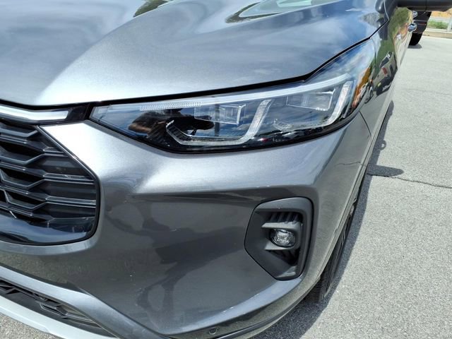 Certified 2024 Ford Escape ST-Line Elite w/ Premium Technology Package image 16