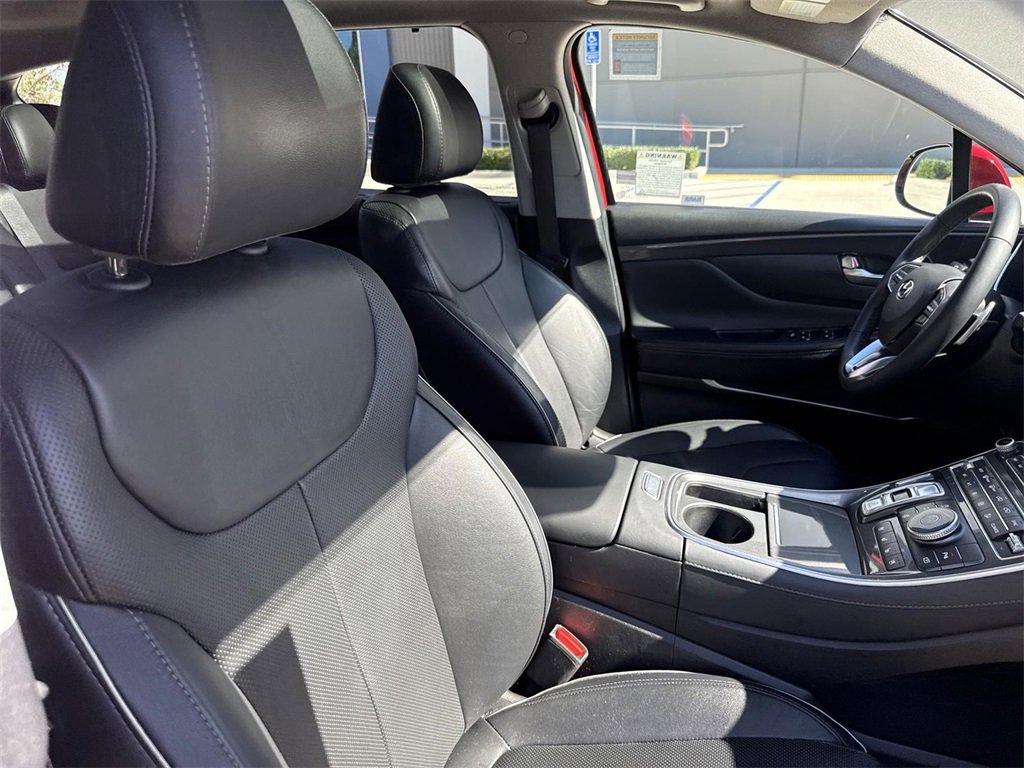 Used 2023 Hyundai Santa Fe Limited image 27