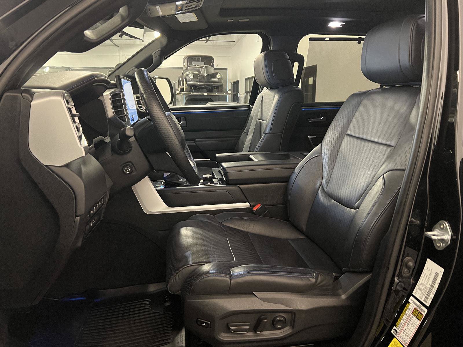 Used 2023 Toyota Sequoia Platinum AWD/4WD image 9