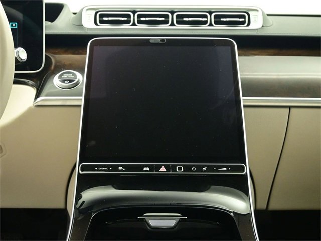 Used 2022 Mercedes-Benz S 580 4MATIC Sedan w/ Rear Seat Package image 12