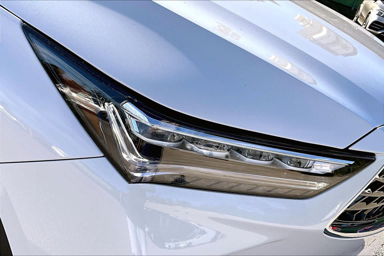 Certified 2026 Acura MDX w/ Technology Package FWD image 13